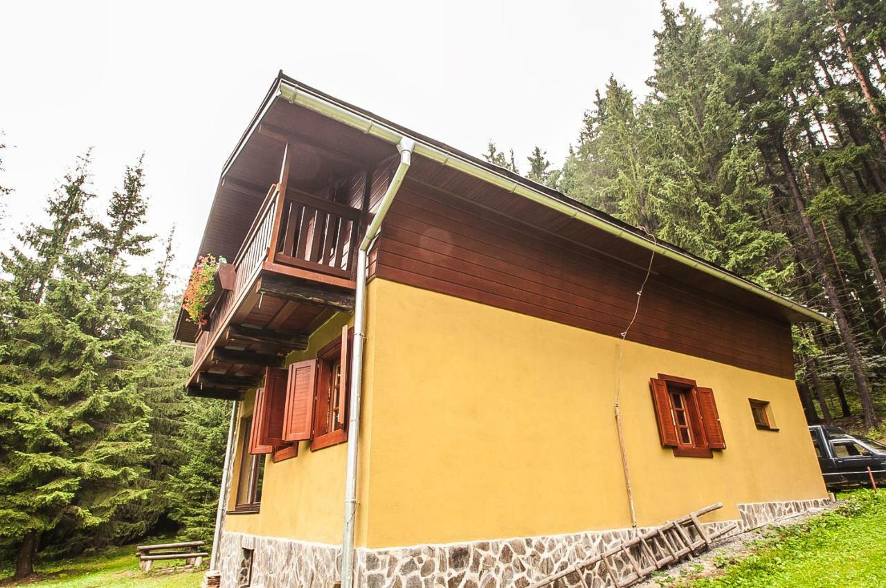 Villa Ujastraba Vychodna Esterno foto